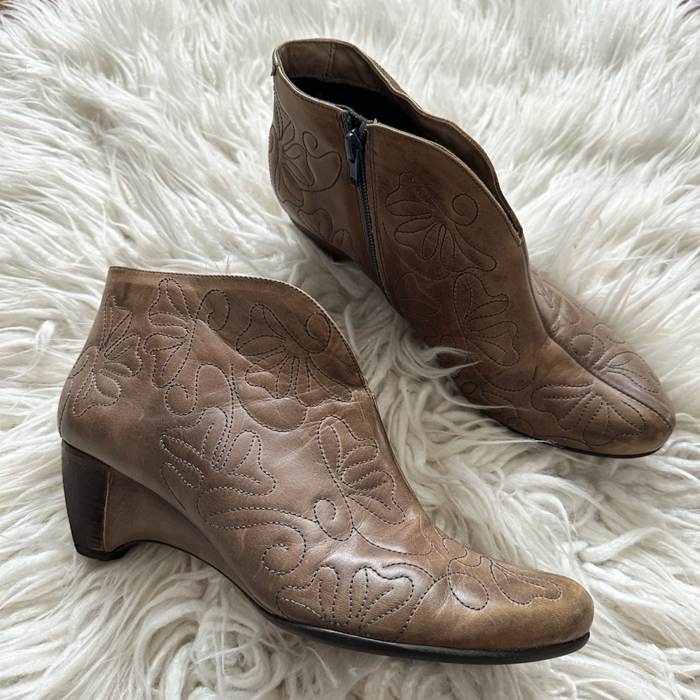 Pikolinos‎ taupe brown embroidered booties side zip ladies size 40
